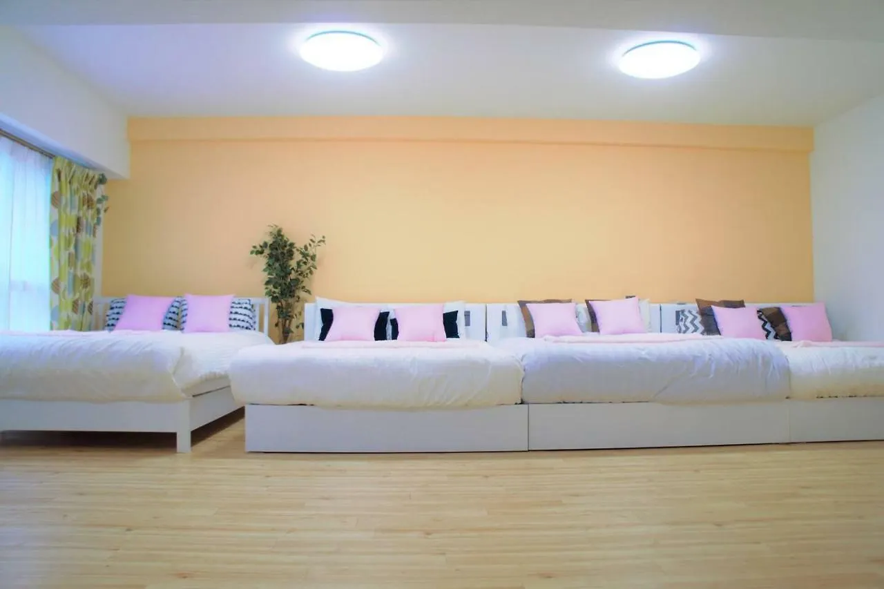 Chateau Hiragishi With Free Parking And Wi-Fi Hotel Szapporo Apartman